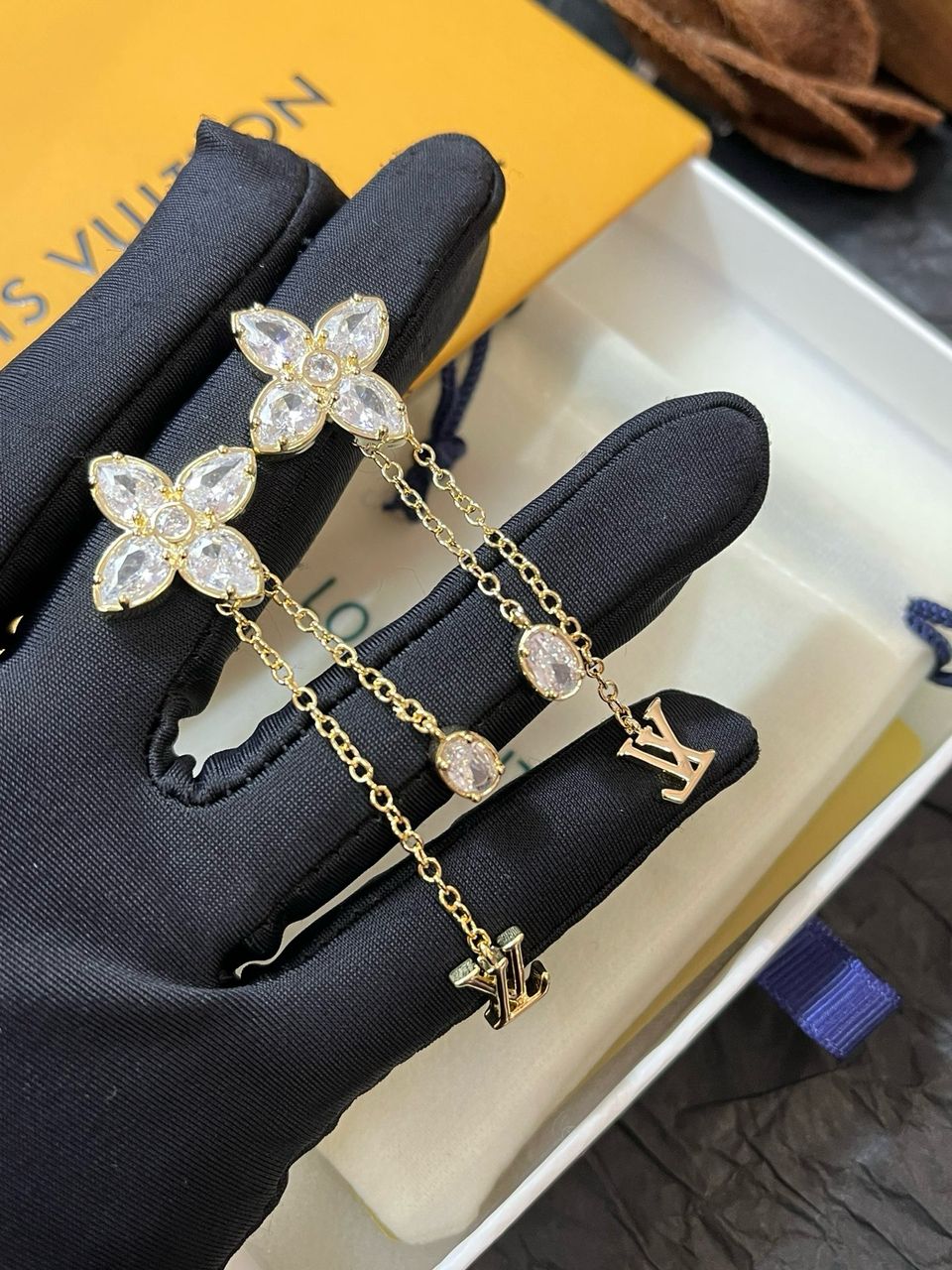 Louis Vuitton Dazzle Earrings
