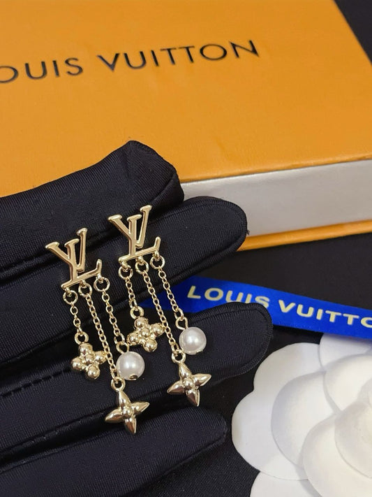 Louis Vuitton Louisa Earrings